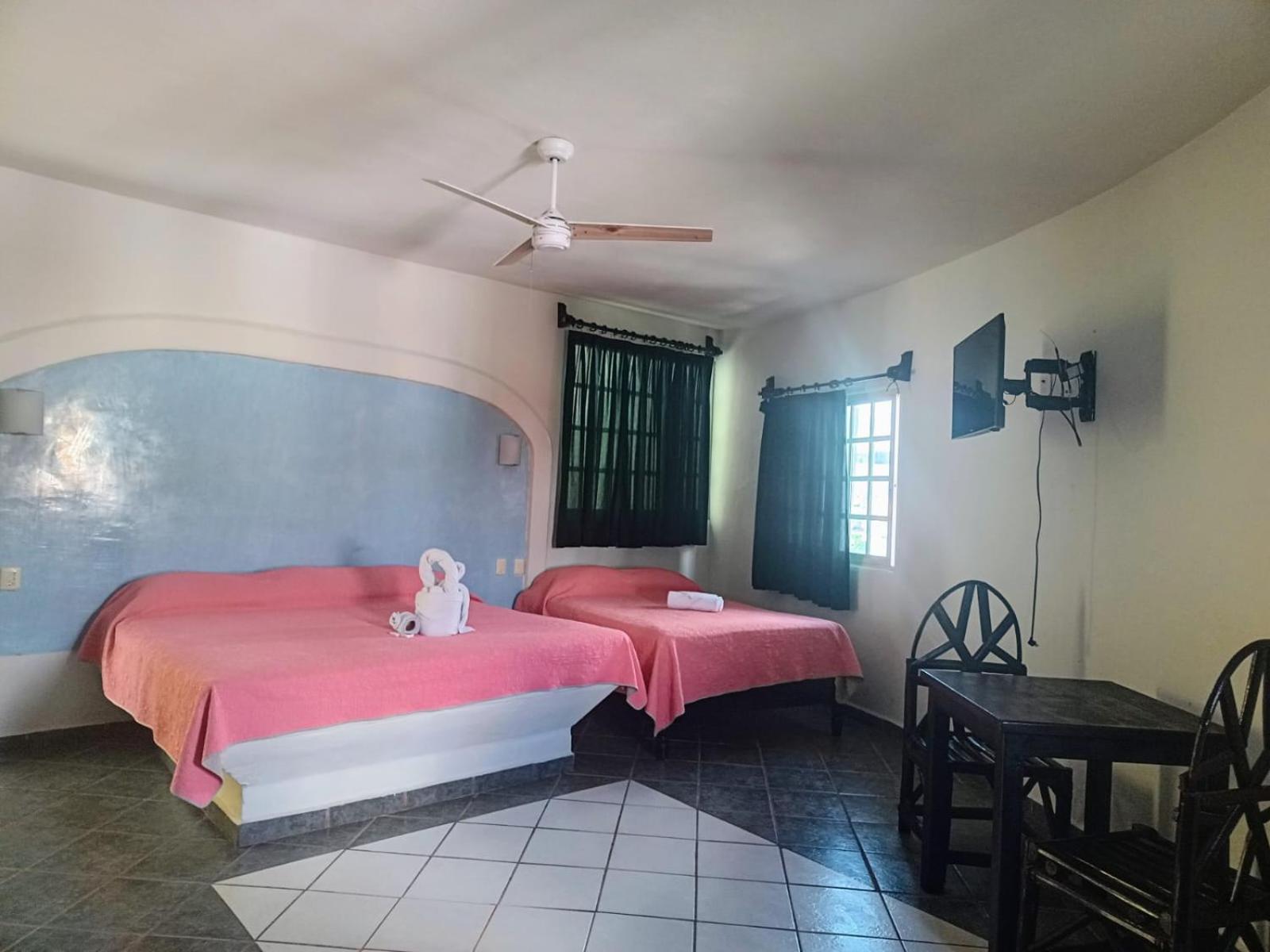 Hotel Atlantida Playa del Carmen Luaran gambar